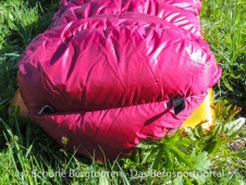 Valandre Bloody Mary Daunenschlafsack - 2 Schlaufen zum Aufhaengen