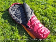 Valandre Bloody Mary Daunenschlafsack - Halb geoeffnet