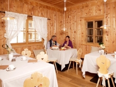Almhof Hotel Call - Fruehstuecksraum