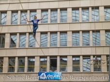 Jan Galek beim Highlinen #4