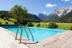 Hotel Drei Zinnen - Freischwimmbad