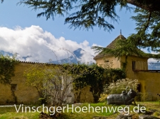 Innenhof des Schloss Juval