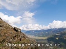 Aussicht ueber das Vinschgauer Tal