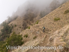 Wanderer oberhalb Vetzan